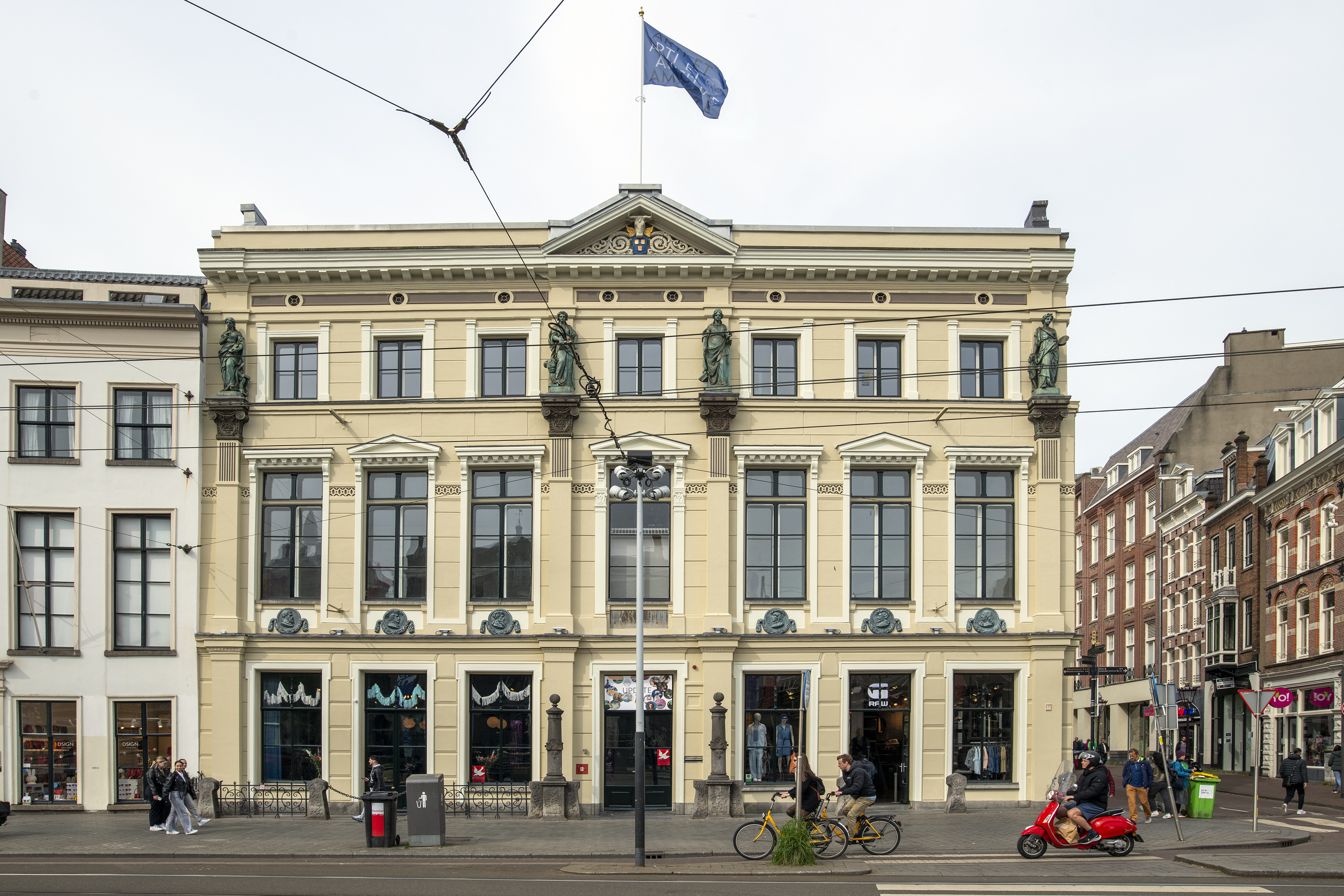 Arti et Amicitiae is een stemlocatie