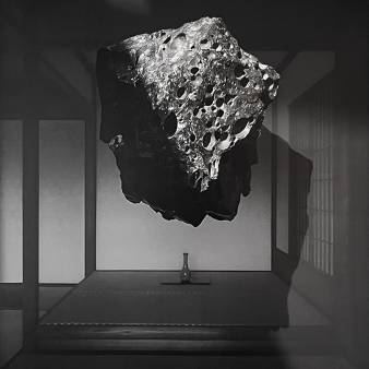 Vulnerability - c-print on dibond, wooden frame, art glass 112 x 83 cm