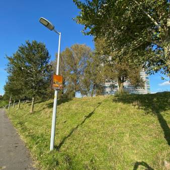 Moed! mijn soldaat, kunstwerk in openbare ruimte NS station Hoofdorp