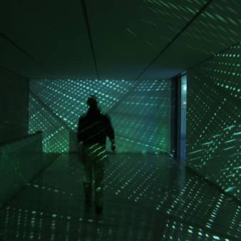 Tunnelscapes - Michi Meier Animatie/ John klinkenberg tekeningen