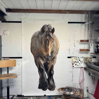 Poitou horse, olieverf op papier 220x130 cm, 2025