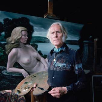 CarelWillink bij zijn schilderij van mij als 'Venus' 1978