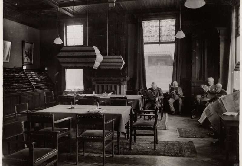 Bezoek de originele Arti-bibliotheek in het Van Gogh Museum