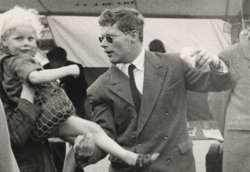 Kunstlievende ledenborrel met lezing